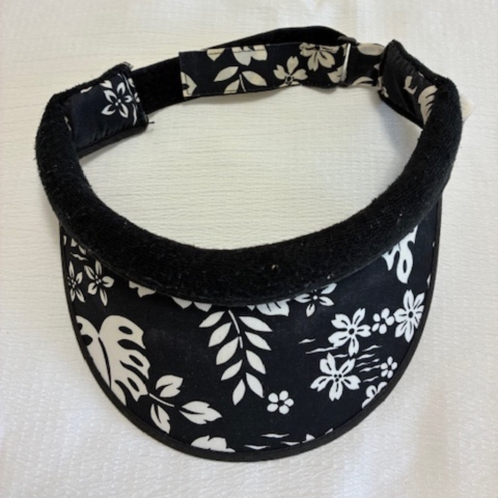 Hawaiian Print Visor